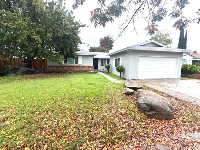 Foto del edificio - 4548 N Meridian Ave