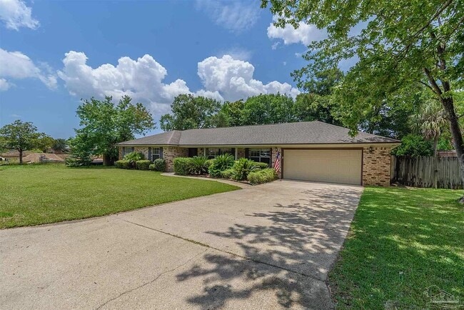 Building Photo - 6464 Lake Charlene Ct