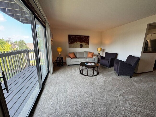 Foto del edificio - 16005 Applewood Ln