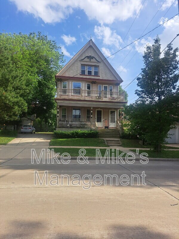 Building Photo - 5613 W Lloyd St