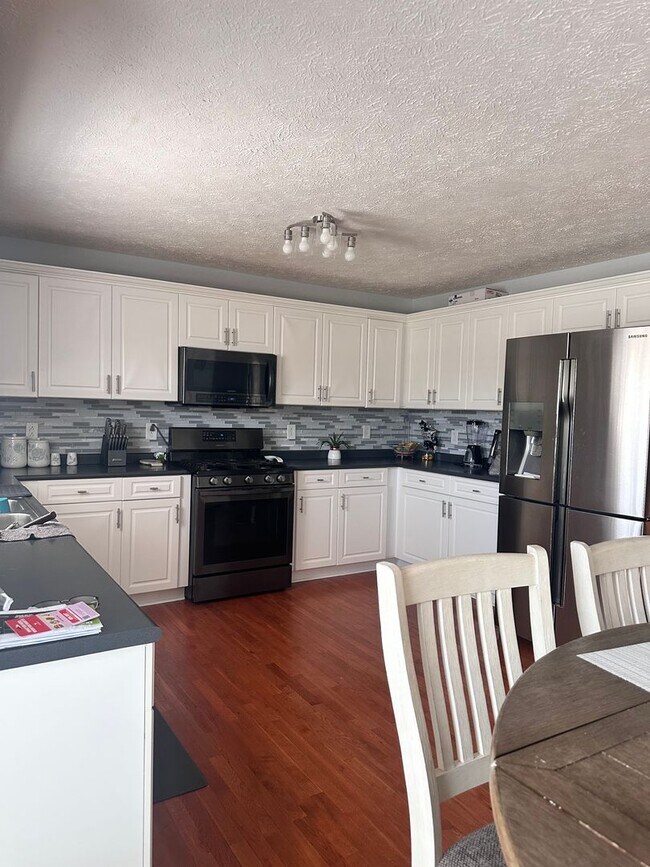 Building Photo - 3416 Heatherwood Trce