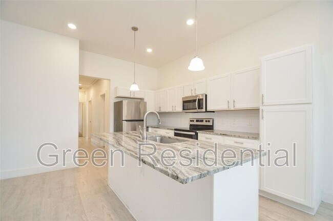Foto del edificio - 4329 Phlox St