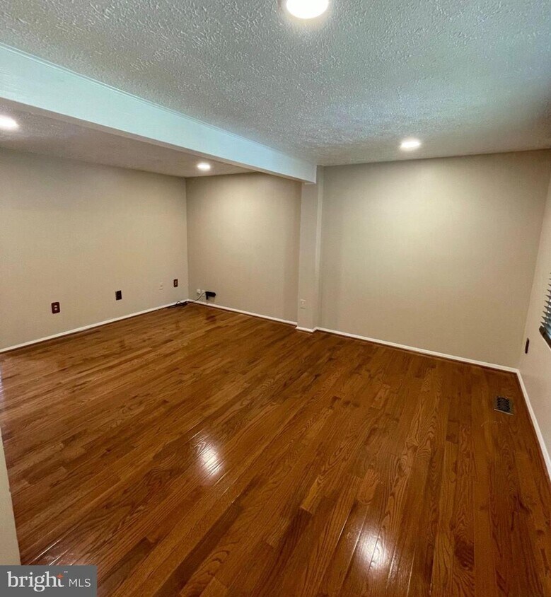 7730 Havenside Terrace, Derwood, MD 20855 Townhome Rentals in Derwood