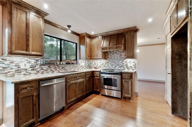 Foto del edificio - 104 W Rainbow Ridge Cir