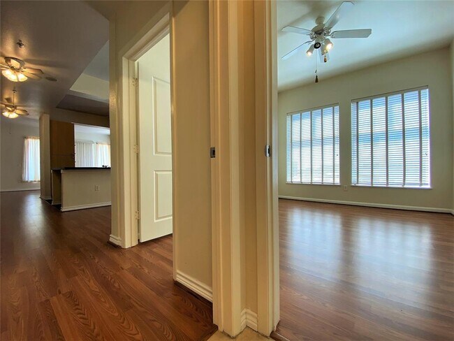 Foto del edificio - 3505 Sage Rd