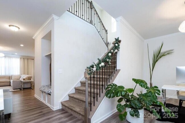 Foto del edificio - 19241 Hawk Haven Ln