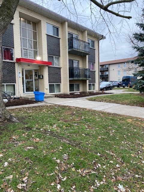 Building Photo - 99 Westwood Dr