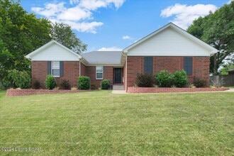 Building Photo - 2014 Cherrywood Dr