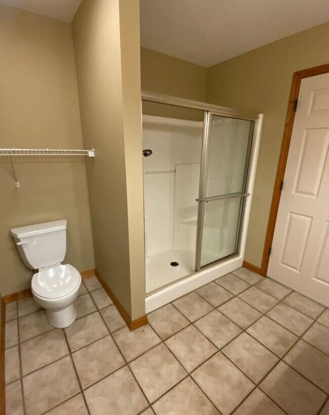 Foto del edificio - 4 Bed 2 Bath Home in Nixa!!