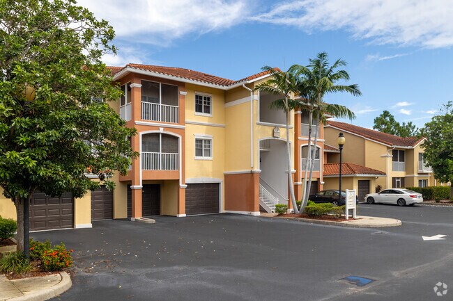 Alt Building Angle - Bella Casa Luxury Condos