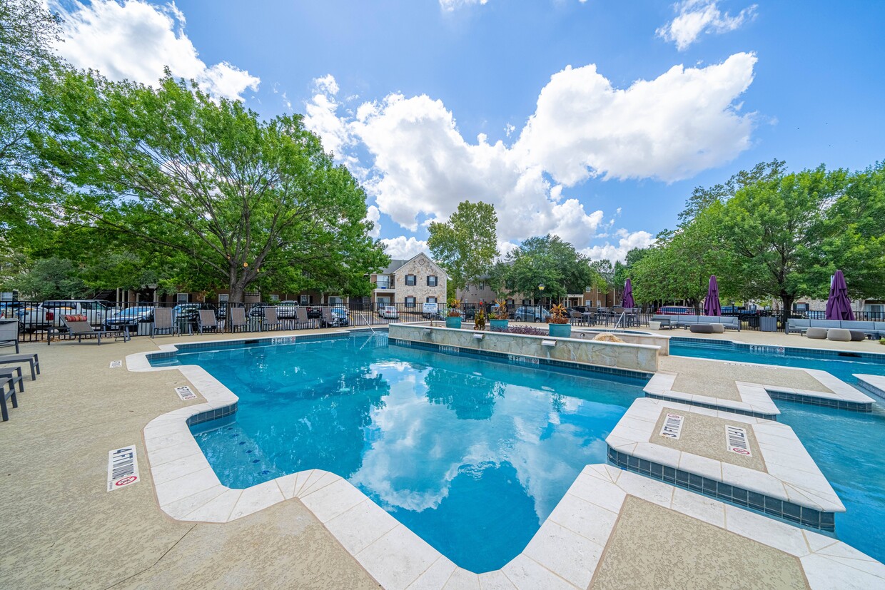 Foto principal - River Oaks Villas Apartments