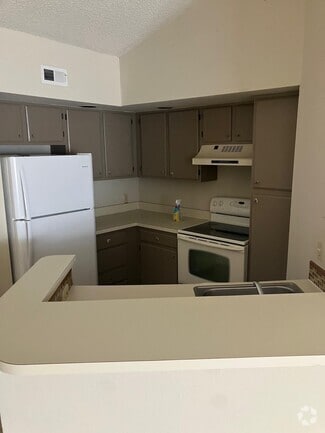 Building Photo - 1401 Village Blvd