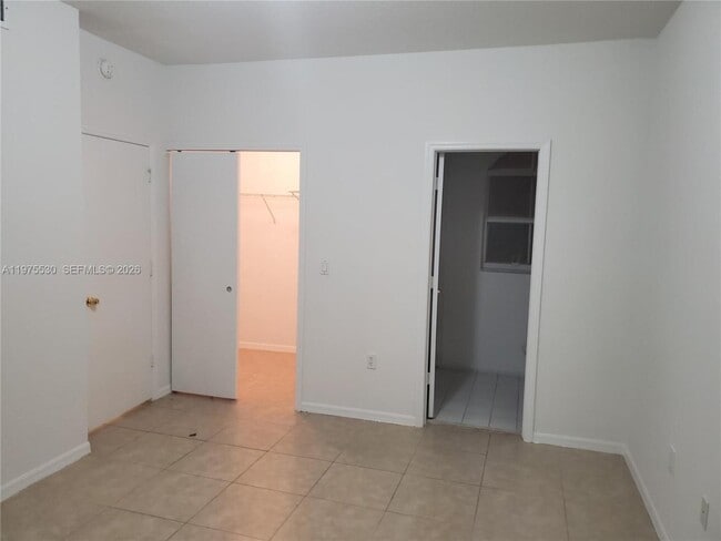 Foto del edificio - 8451 NW 138th St