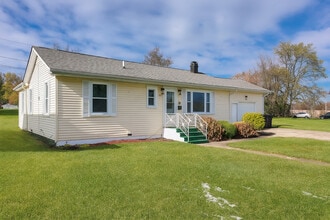 Building Photo - 1317 Fairview Ave