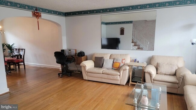 Photo - 6024 Reach St Townhome