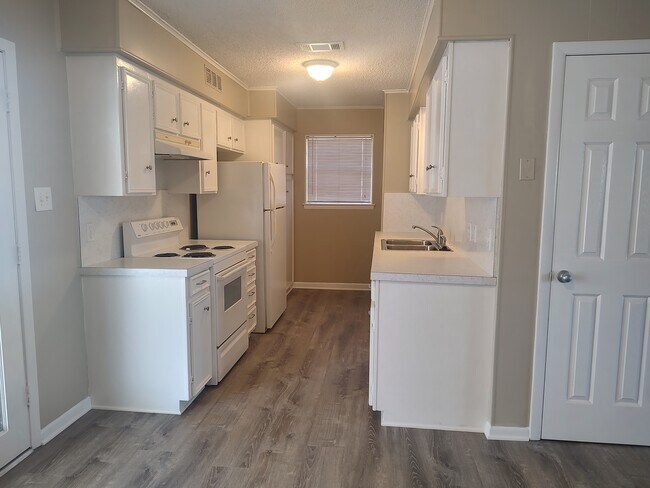 Foto del edificio - 508 W Baylor St