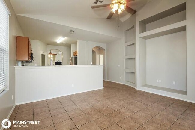 Building Photo - 14856 W Columbine Dr, Surprise, AZ 85379