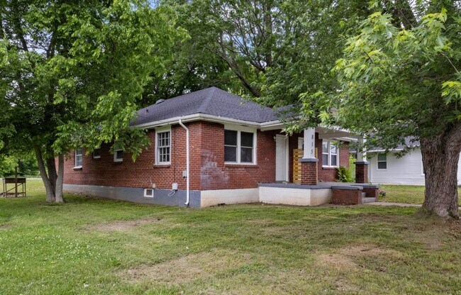 Foto del edificio - Charming Duplex in Clarksville!
