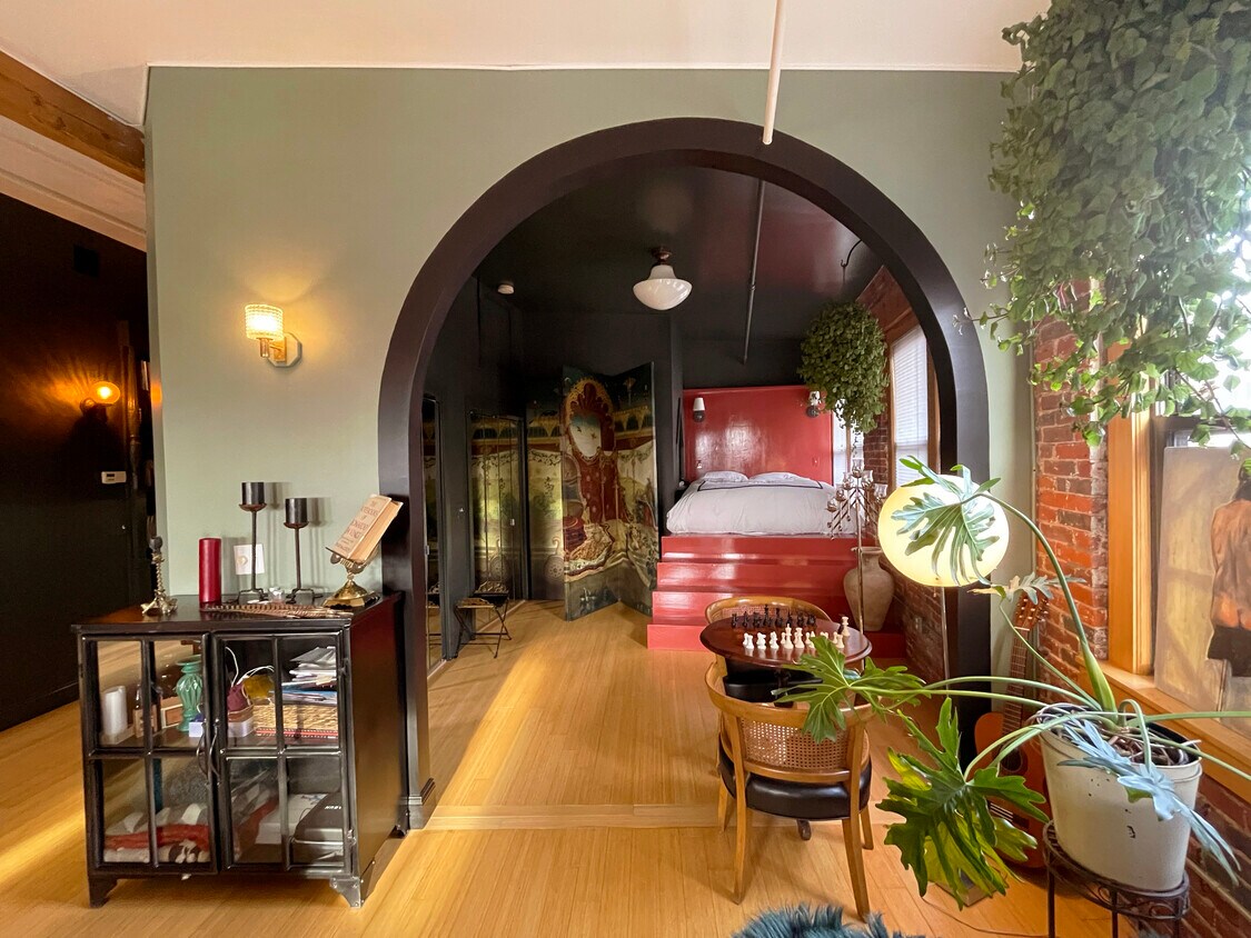 27 Fayette St Unit 306, Beverly, MA 01915 Condo for Rent in Beverly, MA