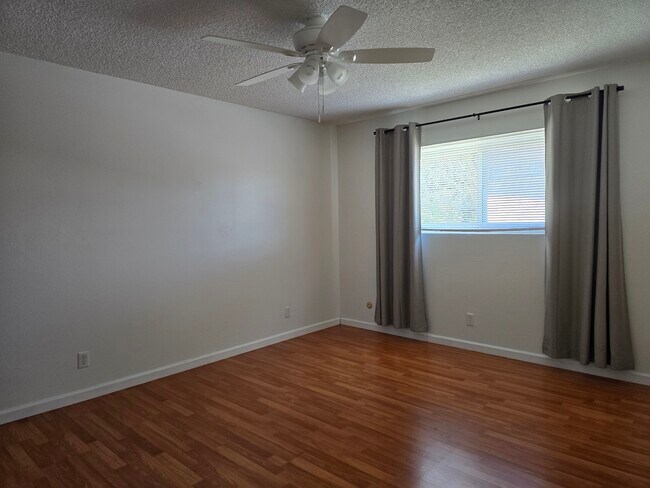Foto del edificio - 317 N Nicholson Ave