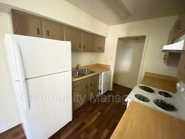 Foto del edificio - 1005 Shilo Ave