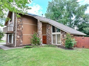 Building Photo - 6618 S 112th E Ave
