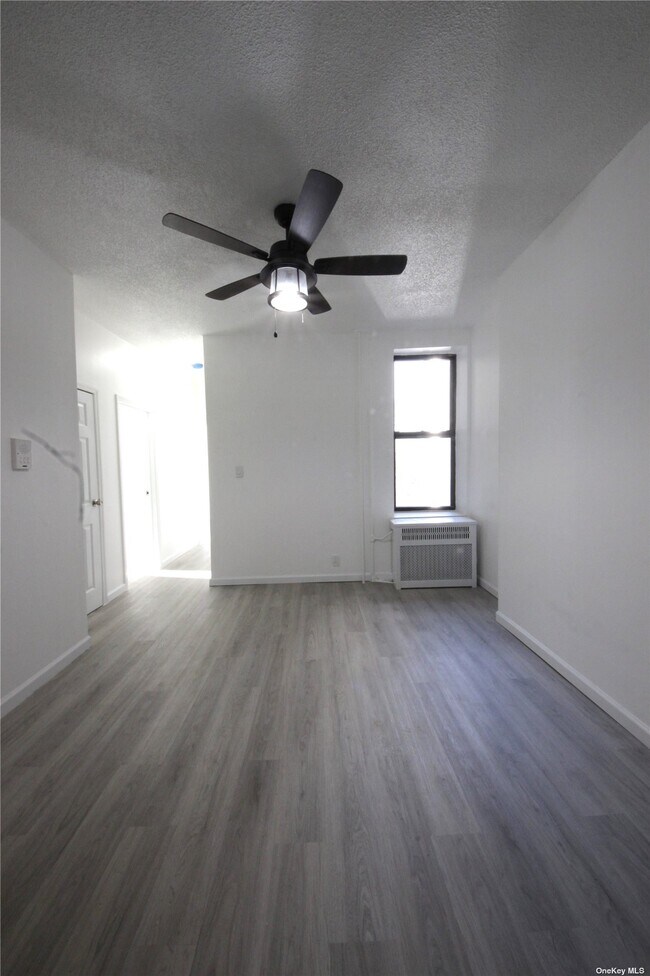 Foto del edificio - 66 Wyckoff Ave