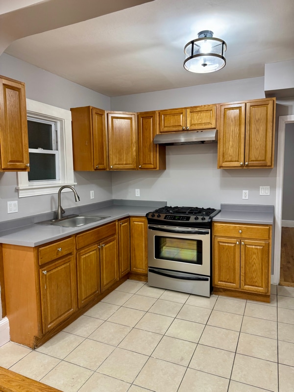 Building Photo - 801 Western Ave