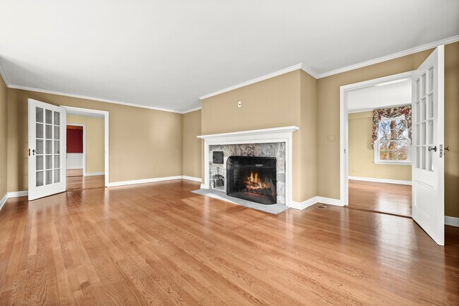 Building Photo - 141 Hendrie Ave