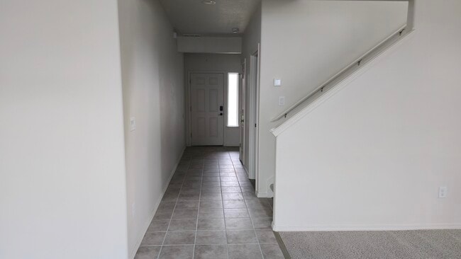 Building Photo - 5 Patty Cir