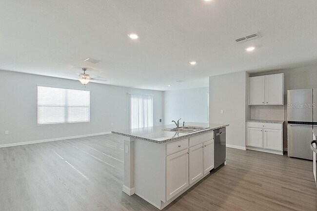 Foto del edificio - 8614 SW 43rd Ter