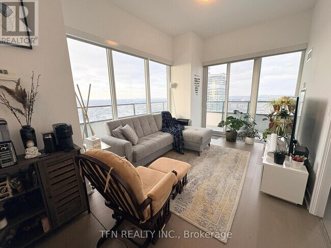 Photo du bâtiment - 20 Shore Breeze Dr