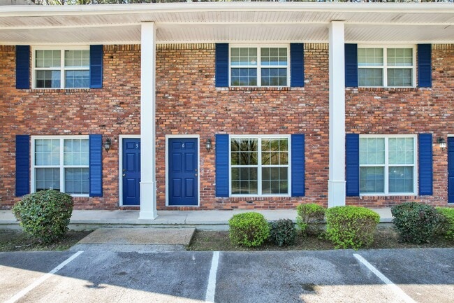 Building Photo - 1312 Ely Rd