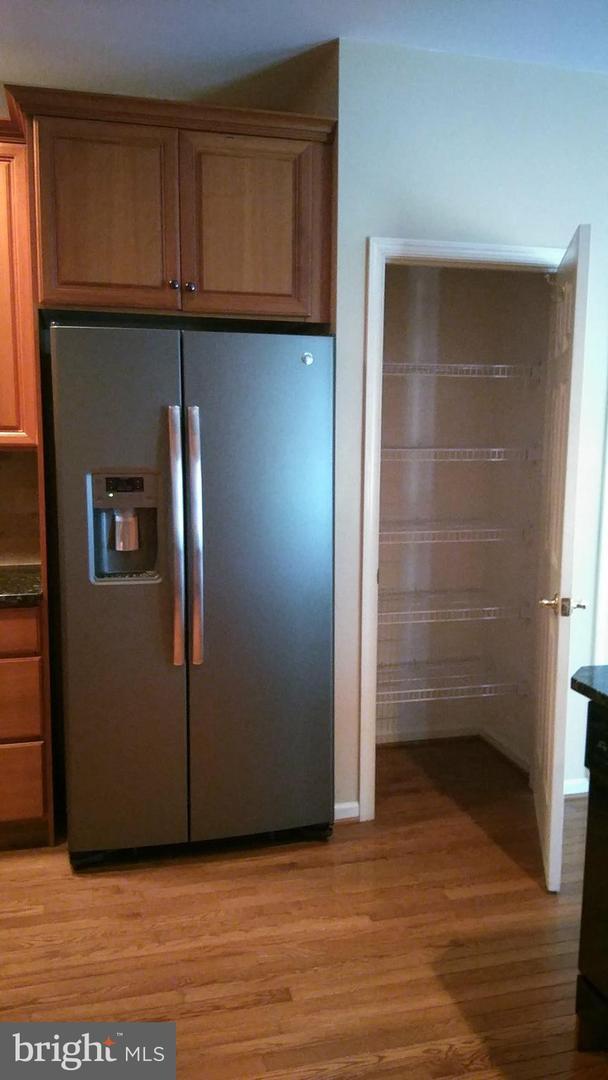 Foto del edificio - 474 Braceland Dr