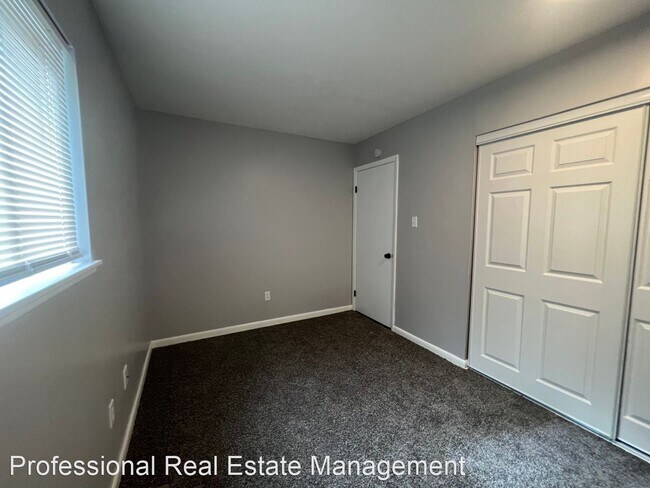 Building Photo - 3 br, 1 bath House - 614 LeMaster Avenue