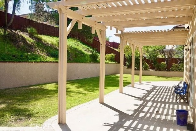 Foto del edificio - 8736 Barnwood Ln