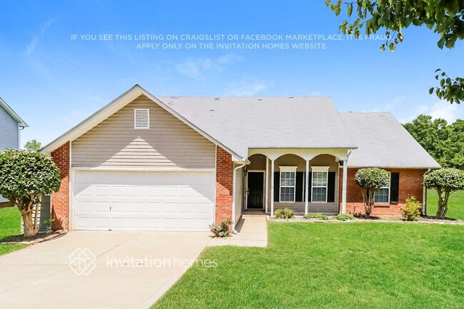Building Photo - 3924 Chatterleigh Dr