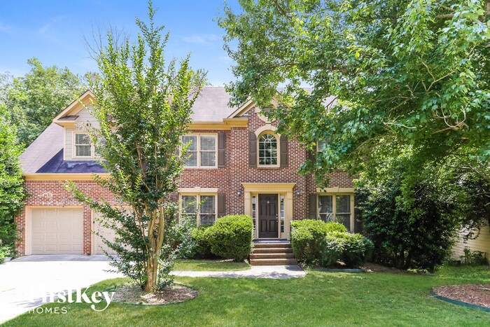 Foto principal - 118 Creekview Ln
