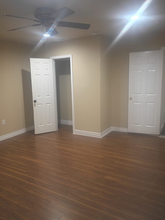 Foto del edificio - 3014 Bloomfield St