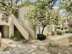 Building Photo - 6801 Squaw Mountain Dr