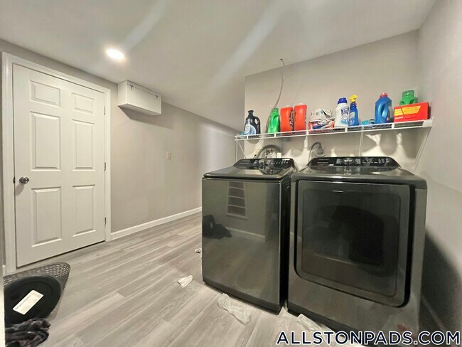 Foto del edificio - 66 Quint Ave