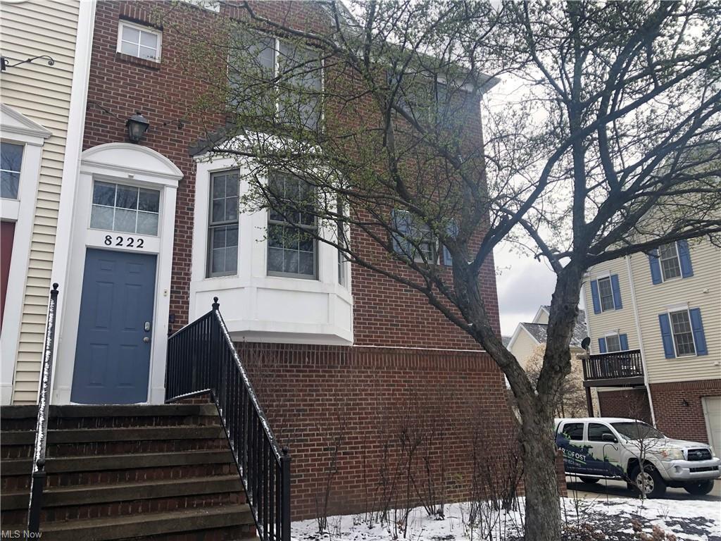 Primary Photo - 8222 Chester Ave