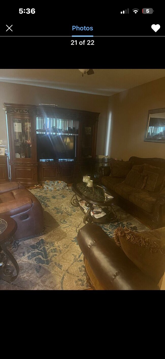 Foto del edificio - 229 Leland Ln