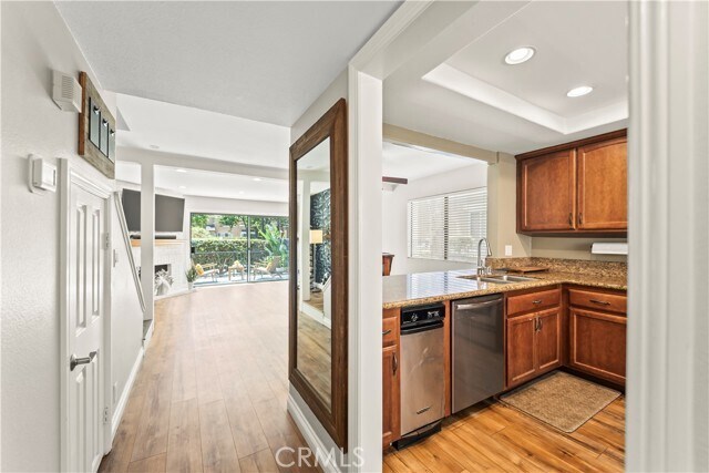 Foto del edificio - 7912 Northlake Dr