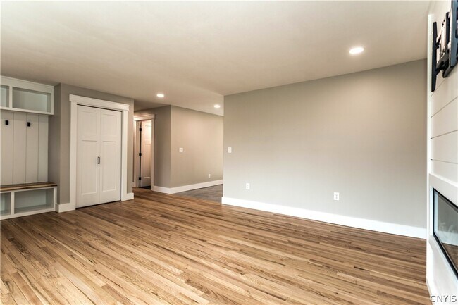 Foto del edificio - 87 Brown St