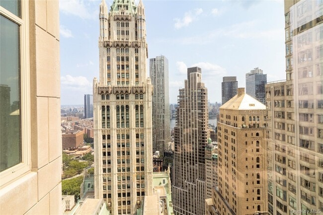 Building Photo - 30 Park Pl
