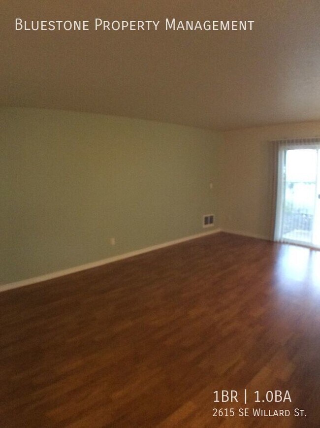 Foto del edificio - Ground floor 1 bedroom in single story bui...