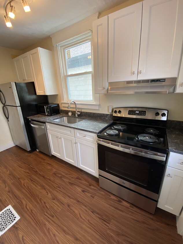 Remodeled Kitchen 2022 - 3466 Brotherton Rd