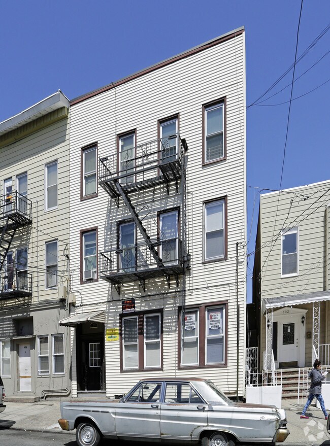 Foto del edificio - 604 11th St