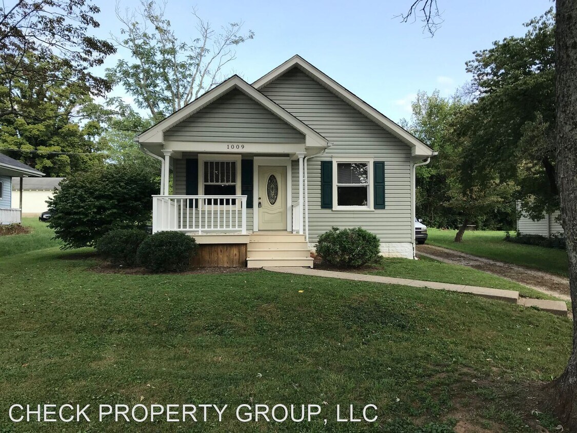 Primary Photo - 2 br, 1 bath House - 1009 Brown Avenue